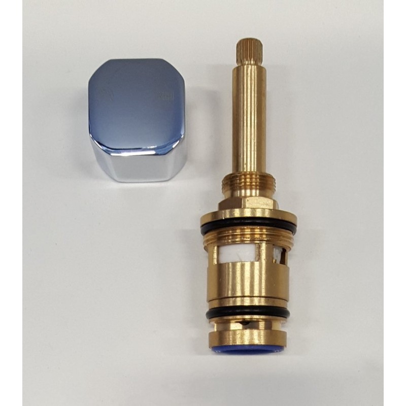 Prepínač s hranatou krytkou