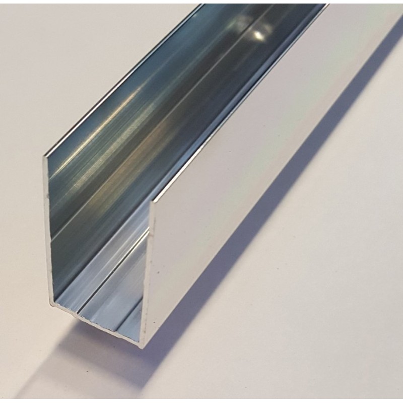 Pilot stěnový profil