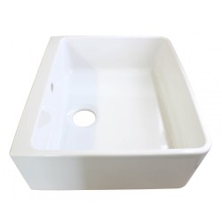 Chambord Farmhouse 595 Biela